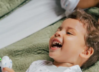 Gaya Boleh, Nyaman Harus! Panduan Pakaian Anak Ala Ibu Milenial & Gen Z